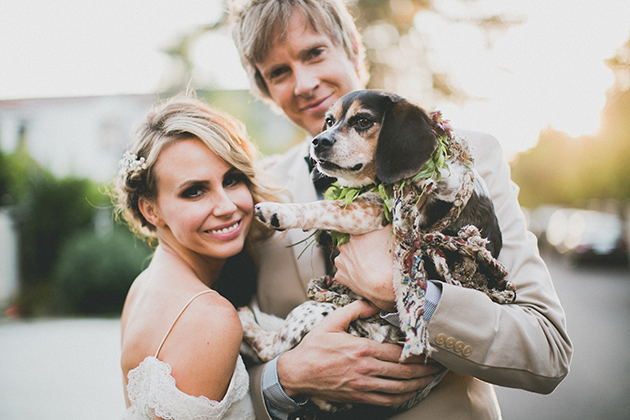 01Keltie-Knight-Rock-n-Roll-Boho-Wedding-Studio-Castillero-bride-groom-dog