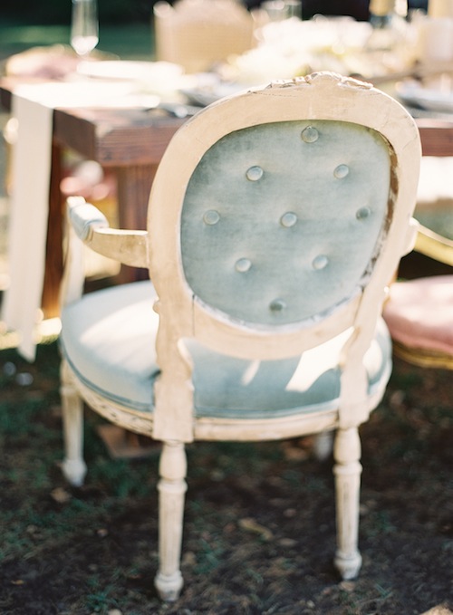 caroline-tran-outdoor-vintage-wedding-velvet-seafoam-dining-chair