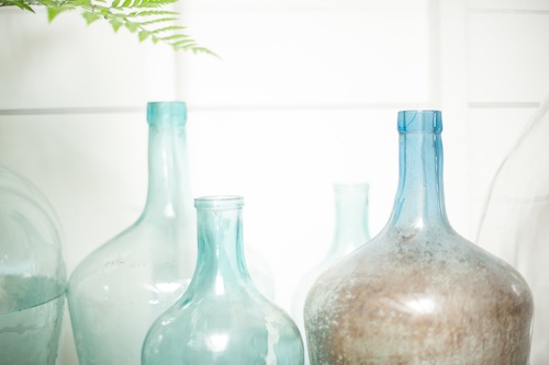 found-vintage-rentals-summer-look-book-americana-demijohn