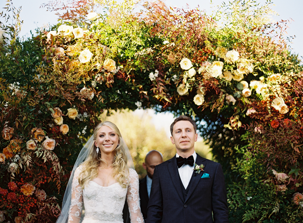 fall-ceremony-decor-arch