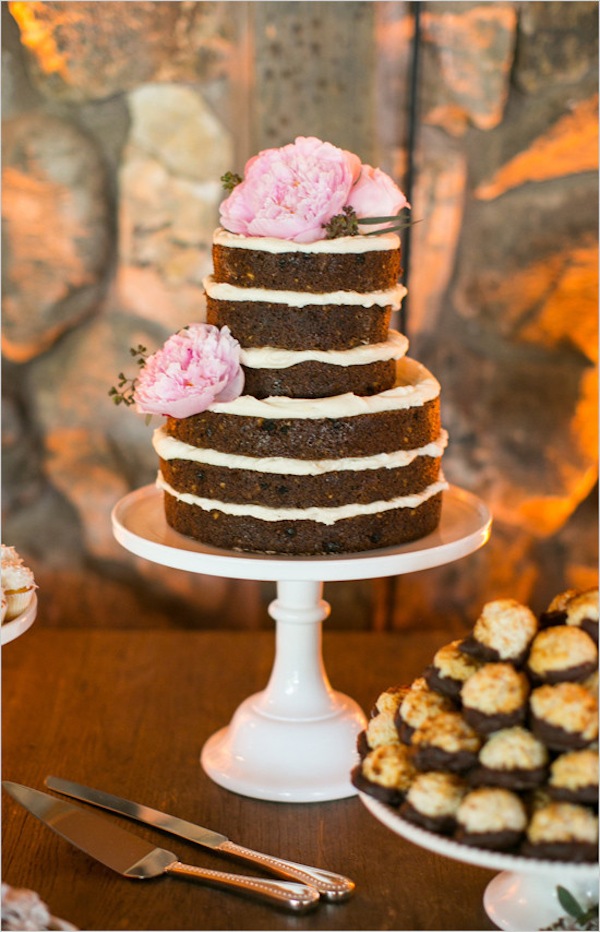 nakedweddingcake@weddingchicks-550x854